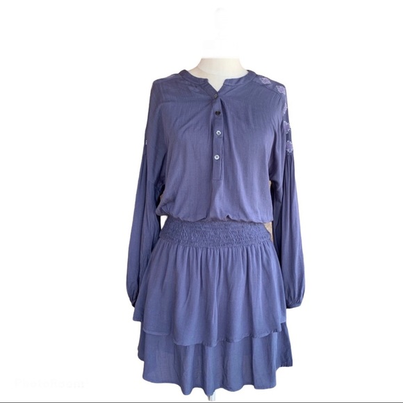 Hummingbird Dresses & Skirts - NWT Hummingbird Embroidery Ruching Mini Dress Size M